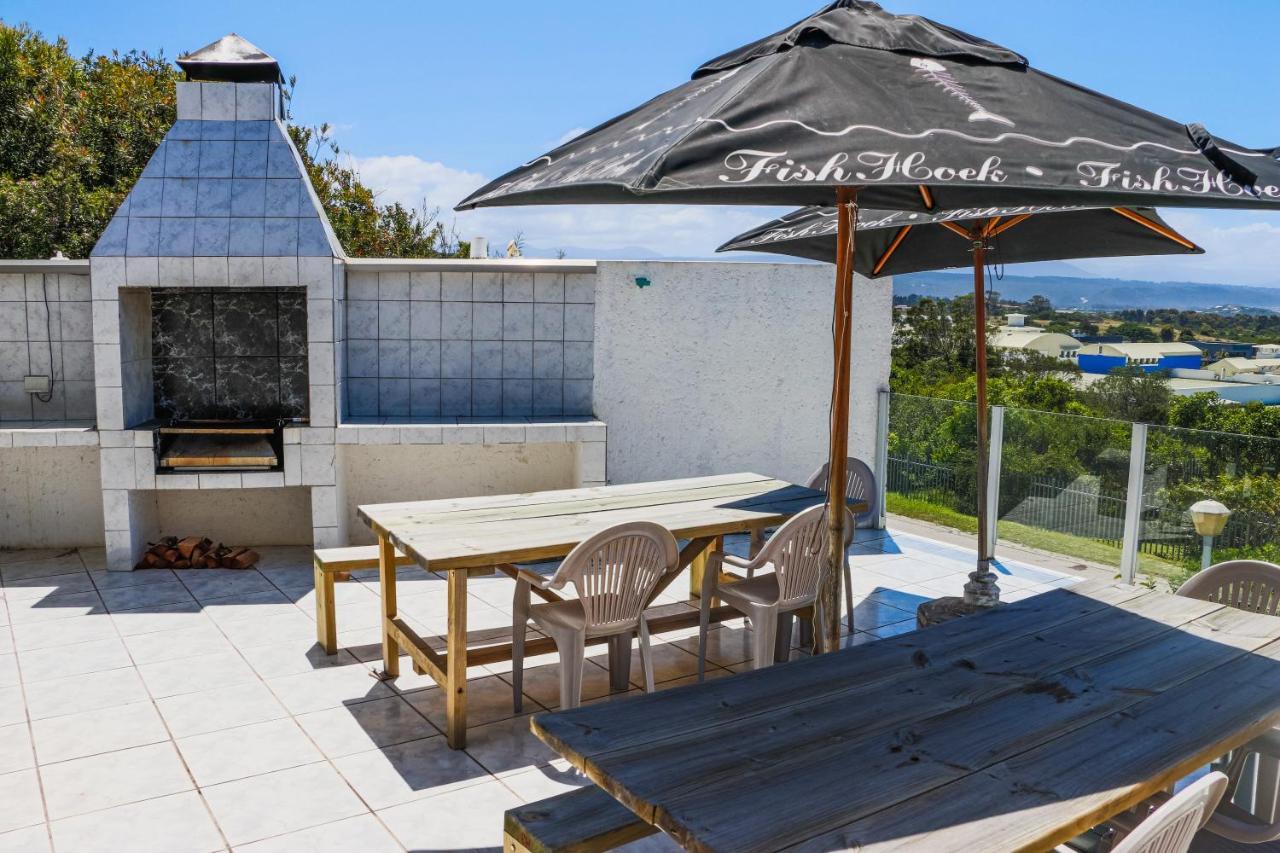 Riversea Guesthouse Plettenbergbaai Buitenkant foto