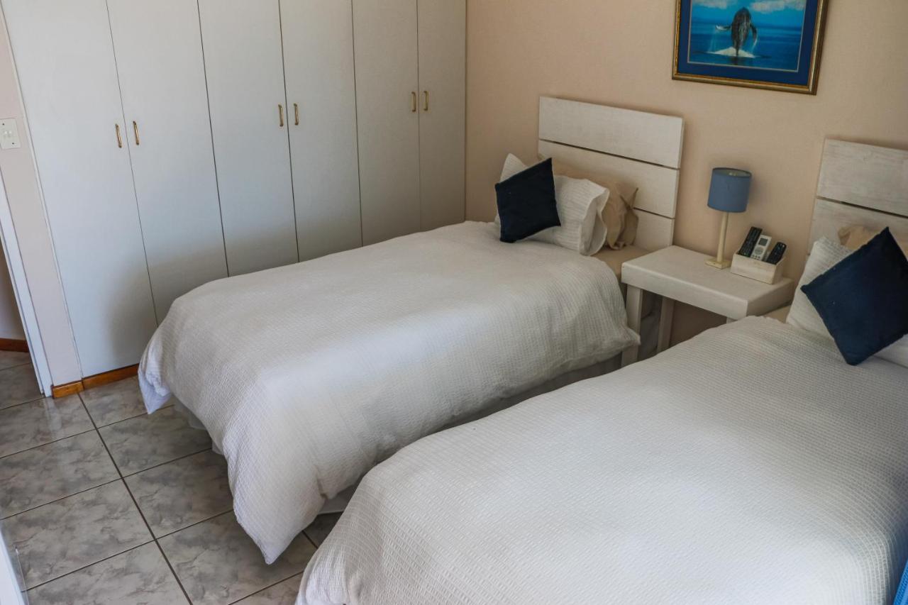 Riversea Guesthouse Plettenbergbaai Buitenkant foto